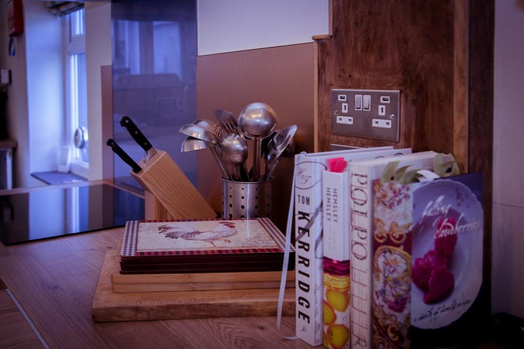 Lakes Boutique Hostel Apartment Windermere Bagian luar foto